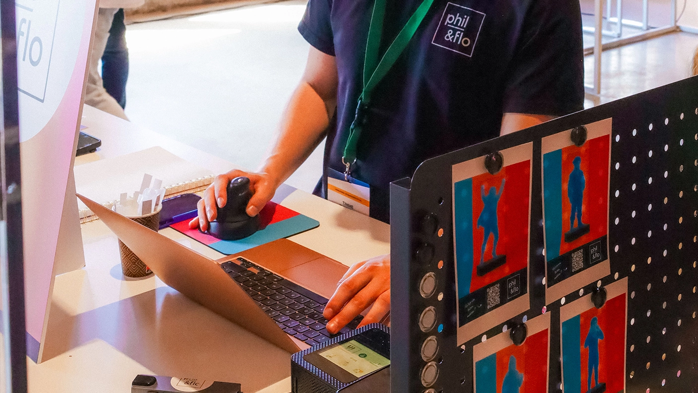 250924 philenflo aiphotobooth 3 - AI photobooth - AI - Phil &amp; Flo Creative Studio